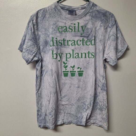 Comfort Colors Distracted By Plants Mom Womens Medium Custom Dye Tee Shirt Gift - Picture 1 of 7